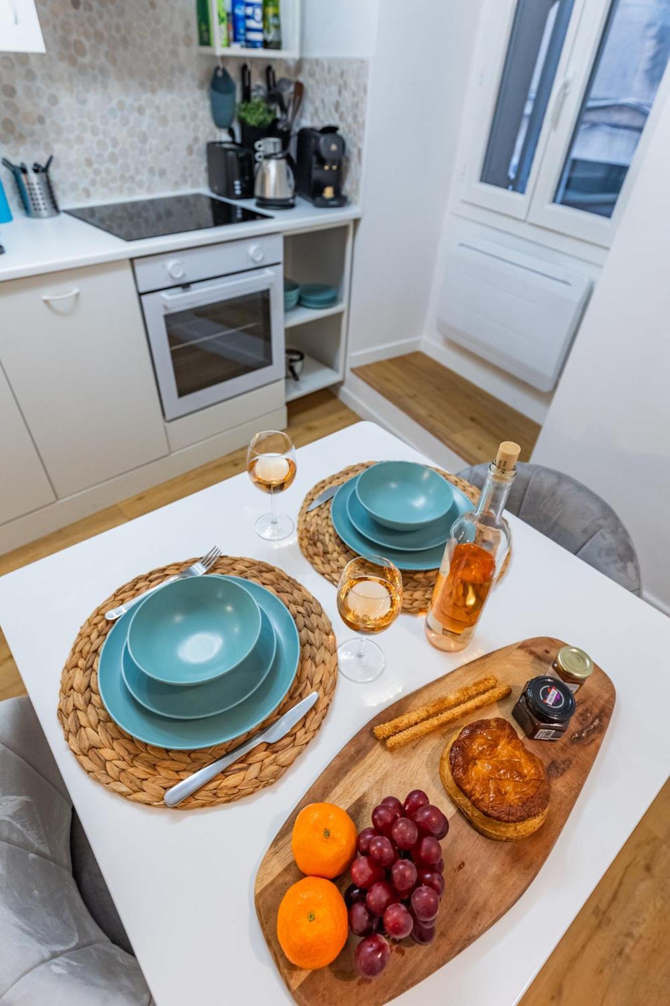 Studio Cozy Centre Avec Parking Грасс Екстер'єр фото